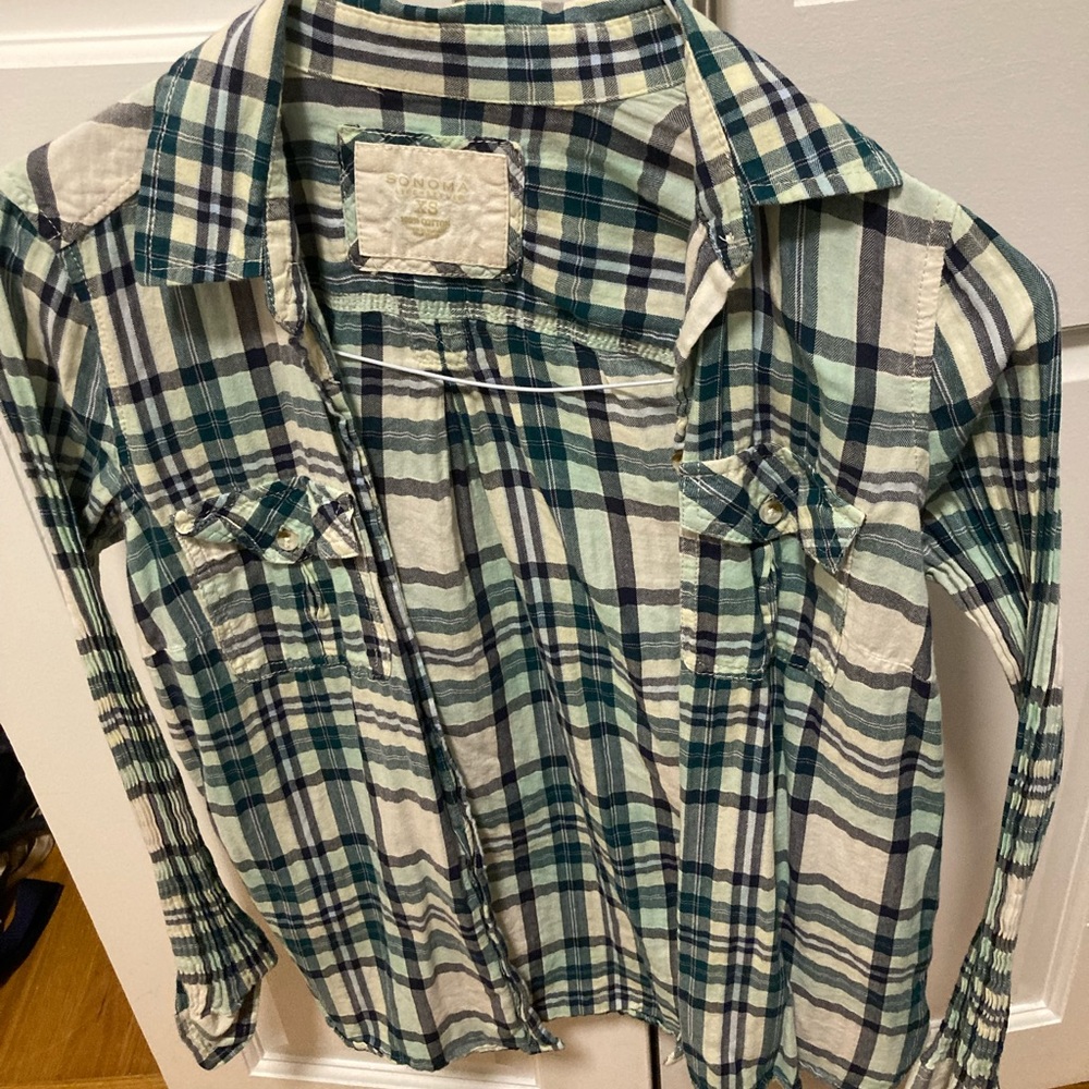 Button down shirt, Sonoma brand. 100% cotton.